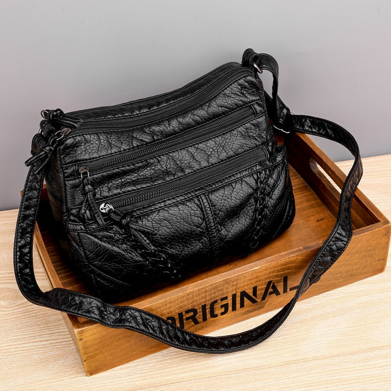 Bolsa Feminina Transversal de Couro - Compre 1 Leve 2